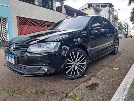 VOLKSWAGEN JETTA 2.0 TSI HIGHLINE 200CV GASOLINA 4P TIPTRONIC